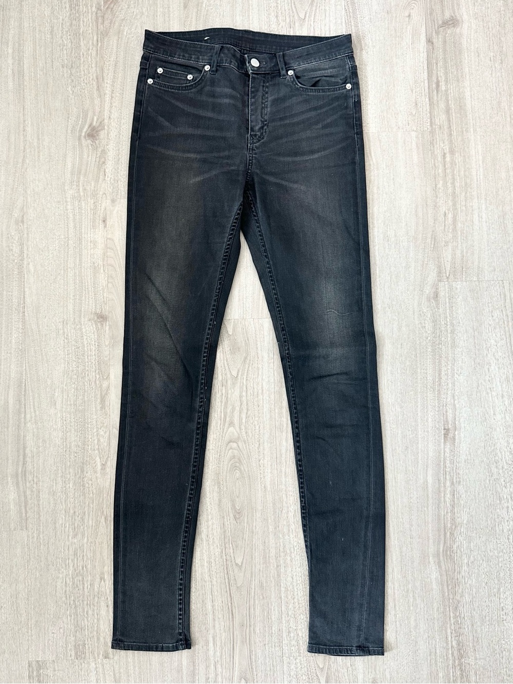 BLK DNM Black / Dark Wash Skinny Jeans